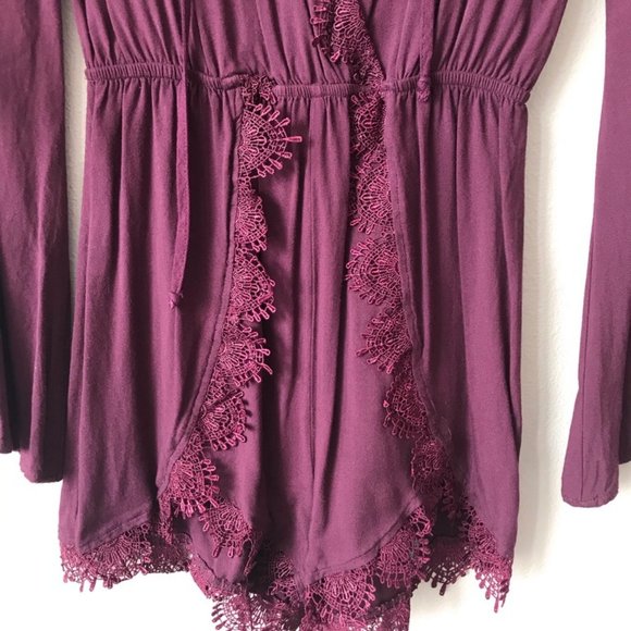 Tobi Long Sleeve Lace Romper - Picture 2 of 6